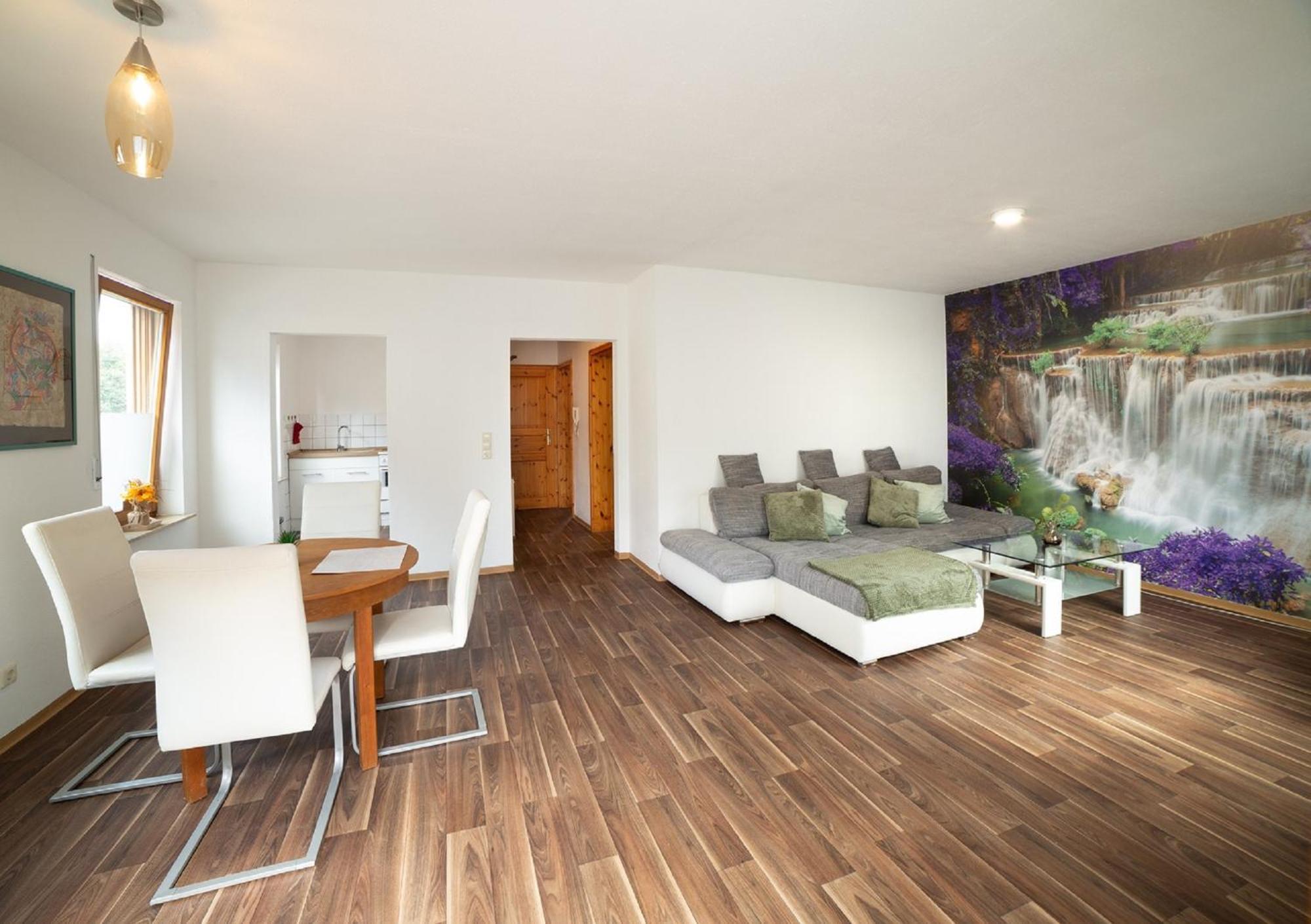 Haus Haas Zimmer&Fewo Apartment Lauda-Koenigshofen Luaran gambar